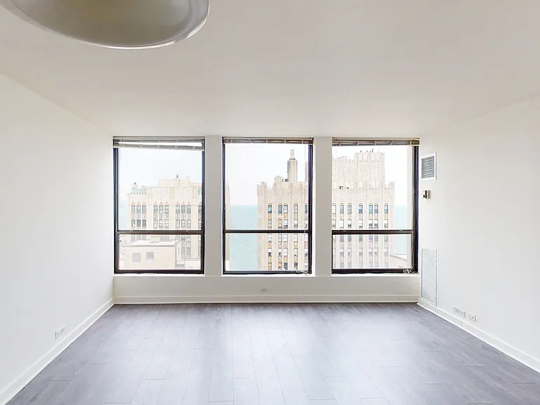 Dining/Living room
