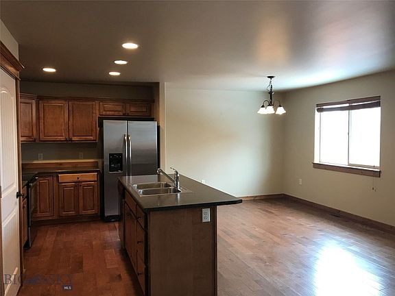 3rd image of 2937 Warbler Way Unit C