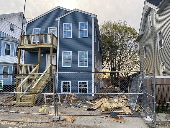 5th image of 31-33 Riverdale St