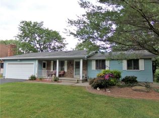 157 Mandarin Dr, Rochester, NY 14626