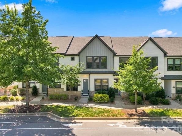 5930 Ardrey Kell Rd, Charlotte, NC 28277