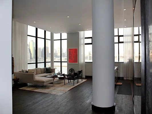 Sold by Sotheby's International Realty | media 5