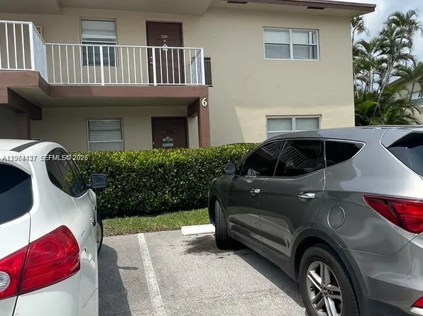 7305 NW 4th Pl APT 108, Pompano Beach, FL 33063