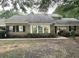 118 Clint St, Houston, MS 38851
