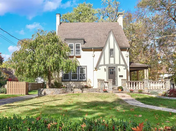 14 Fleming Rd, Cincinnati, OH 45215