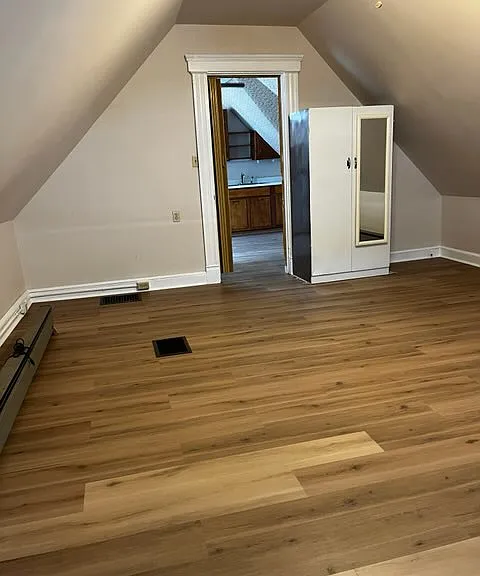 3918 Regent Ave #3 — Photo 9