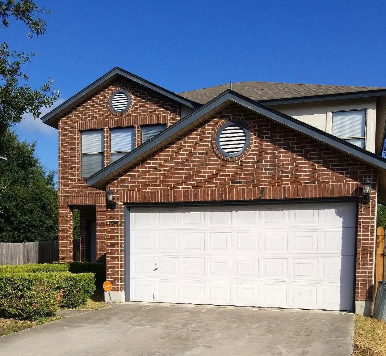 3 bed, 2.5 bath, 1698 sqft, $1,525 — Photo 1