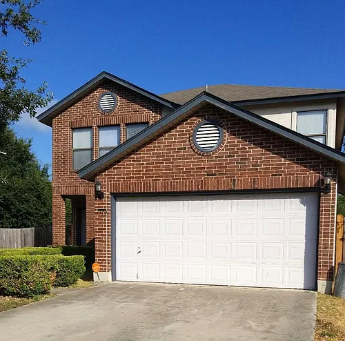 1319 Carmel Oaks Photo 1