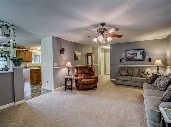 5th image of 789 Stanley Ln