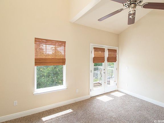 4th image of 1500 NW 4th Ave APT 313