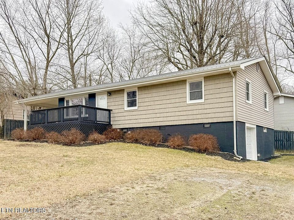 1st image of 24 Diane St