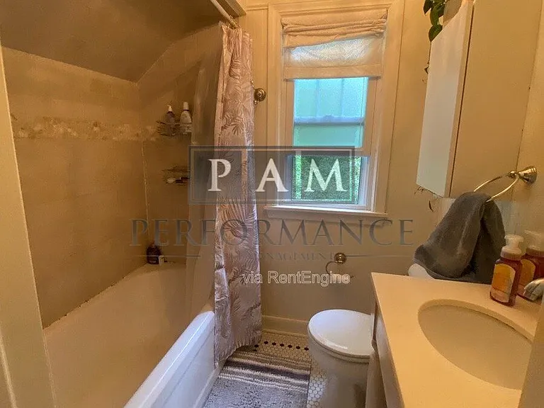2922 S 48th St — Photo 17