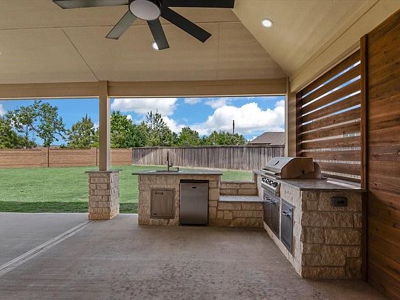 2nd image of 15138 Pilant Lake Ct