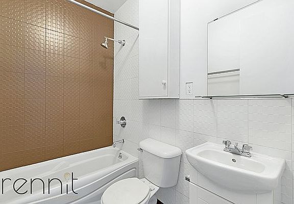 4th image of 294 Troutman St