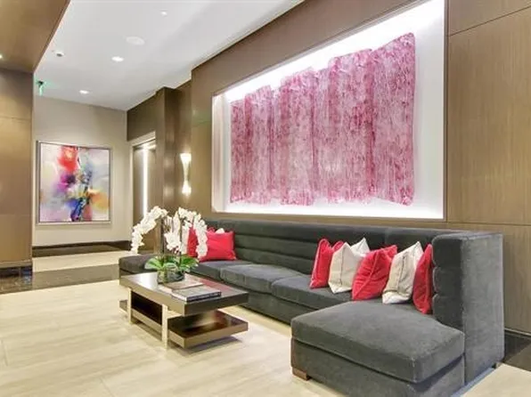 1200 Avenue At Port Imperial image 35 of 41