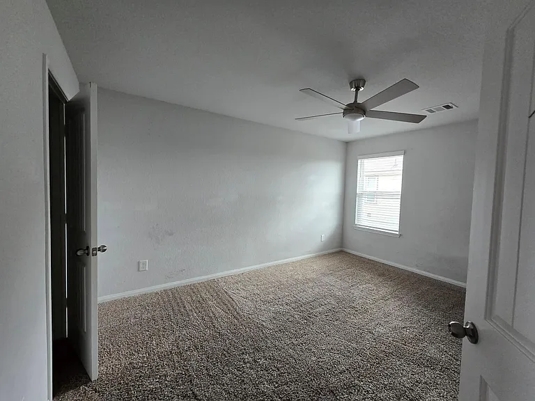 18707 Brisbane Creek Ct — Photo 19