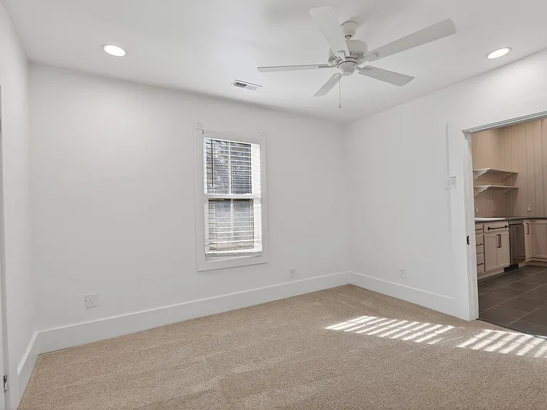 400 Cansler Ave — Photo 14
