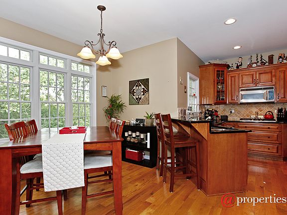 Kitchen / Breakfast Room
