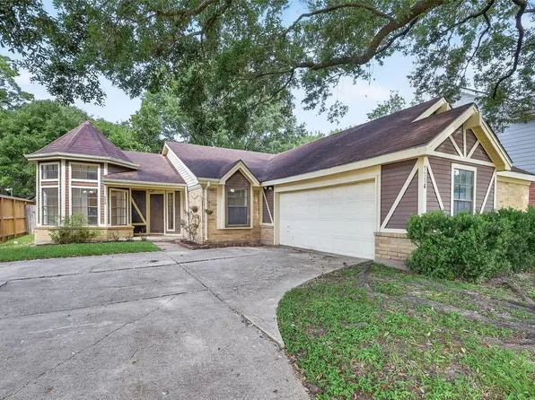1114 Wentworth Dr, Pearland, TX 77584