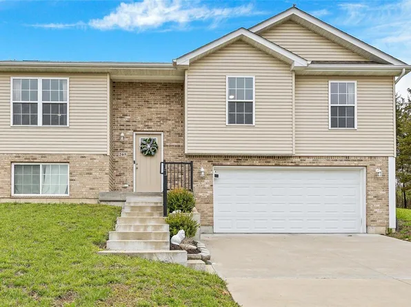 205 S Ridge Ct, Union, MO 63084