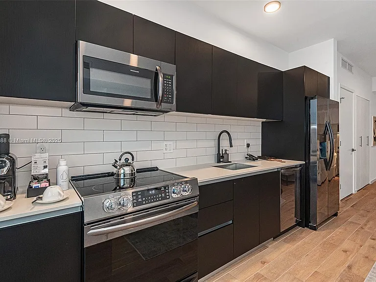 398 NE 5th St #4008 — Photo 13