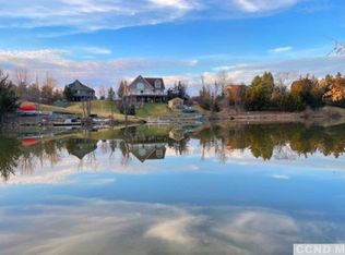 323 Sleepy Hollow Rd, Athens, NY 12015