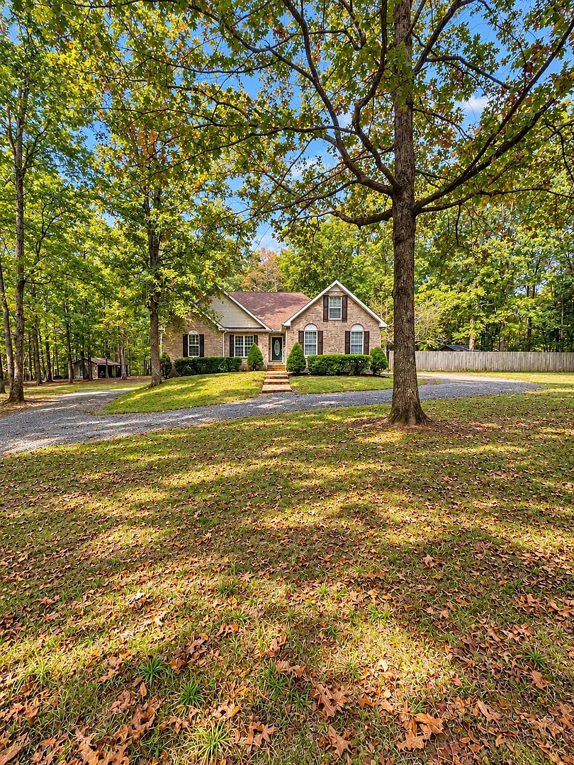 5668 Pinewood Rd, Franklin, TN 37064 | Private Acreage in Leipers Fork — Photo 1