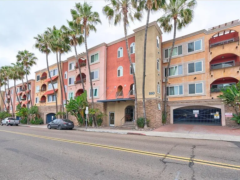 860 Turquoise St #127 — Photo 11