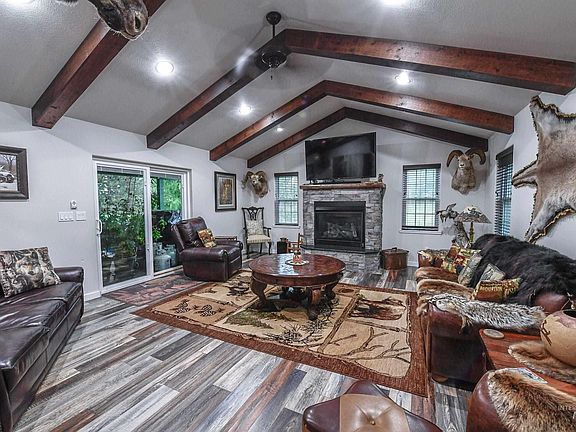 5th image of 14096 Morell Rd