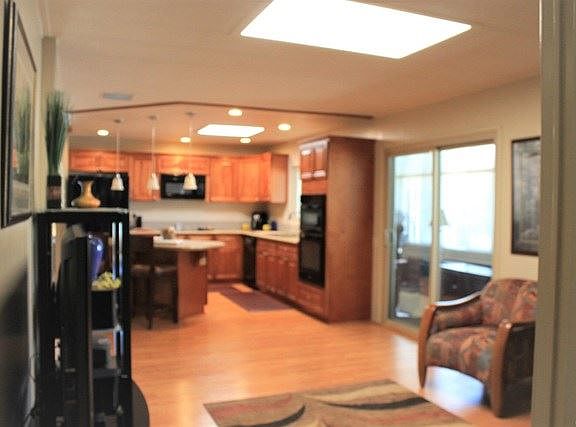 5th image of 8975 Lawrence Welk Dr Space 126