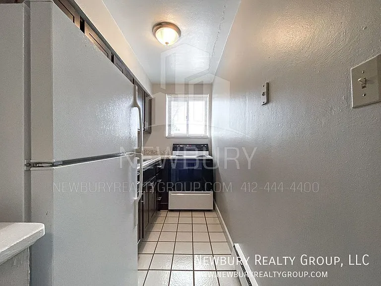 1459 Poplar St #10 — Photo 5