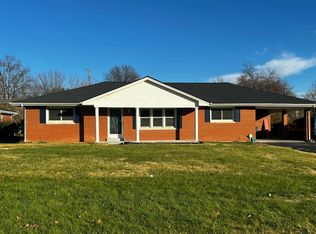 217 W Jefferson Ave, Danville, KY 40422