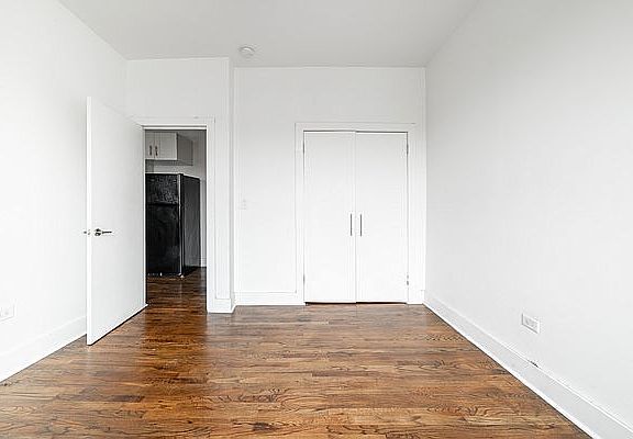 4th image of 2574 Bedford Ave APT 3B