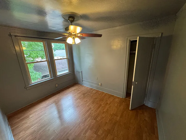 1833 N Wisconsin Ave — Photo 11