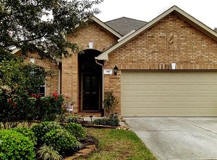 118 N Hawkhurst Cir, The Woodlands, TX 77354