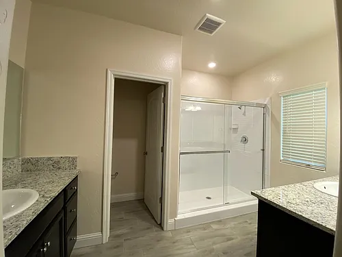 2430 W Mallard Ln Photo 1