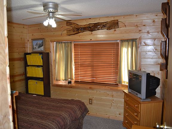 2nd image of 44185 Pine Flat Drive