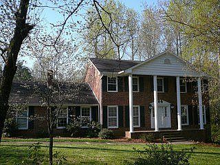 1st image of 4811 Ramblewood Dr