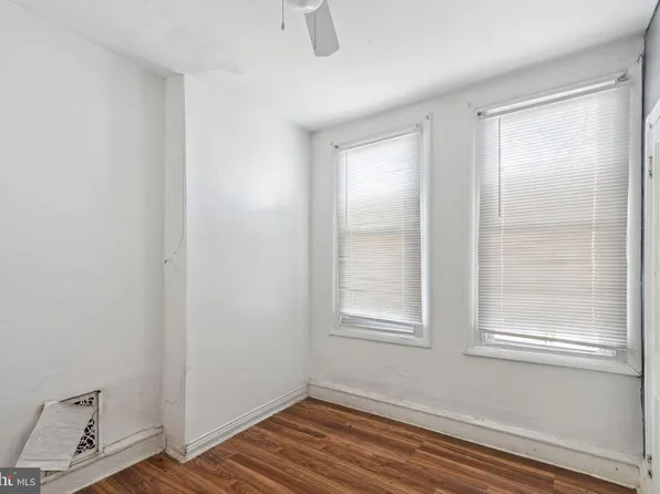 4466 N Gratz St, Philadelphia, PA 19140