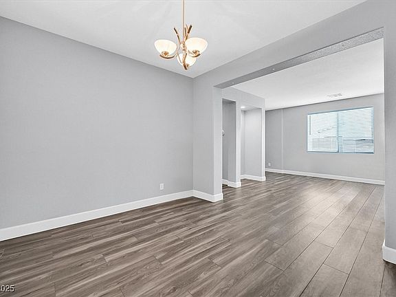 3rd image of 9010 Wine Cellar Ave