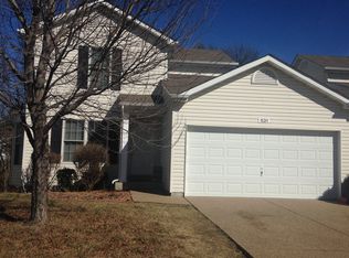 531 Donna Marie Dr, Wentzville, MO 63385