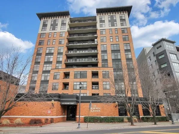 610 Newark St APT 8F, Hoboken, NJ 07030