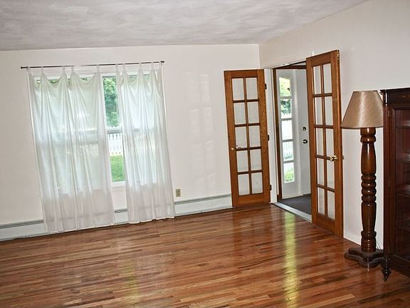 LR: new hard wood floor
