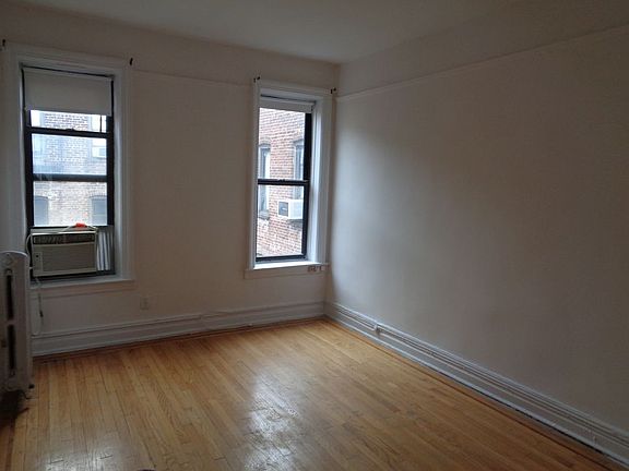3rd image of 120 Garfield Pl APT D5