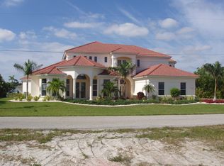 2626 SE 19th Ave, Cape Coral, FL 33904