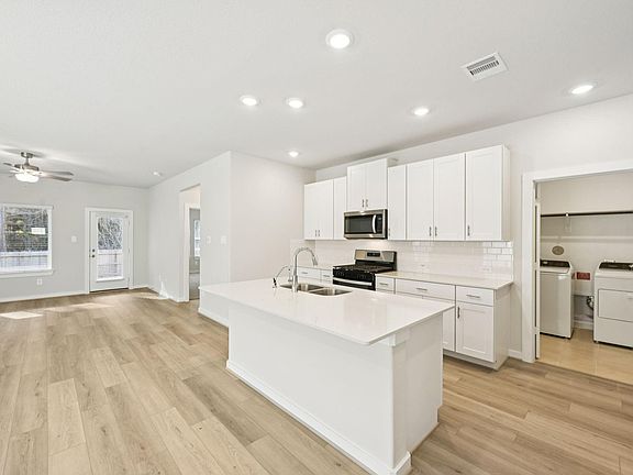 3rd image of 5721 Adamite Way