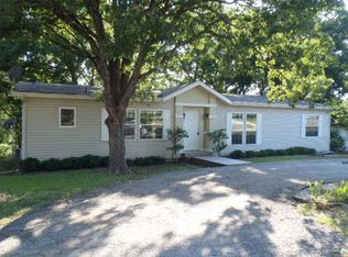 9545 Red Bird Cir, Quinlan, TX 75474