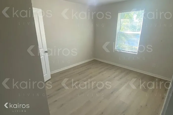 213 Big Oak — Photo 16