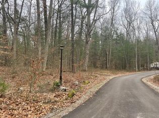 18680 Kinobi Woods Way, Spring Lake, MI 49456