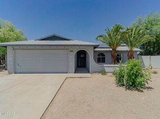 1450 S Coati Dr, Tucson, AZ 85713